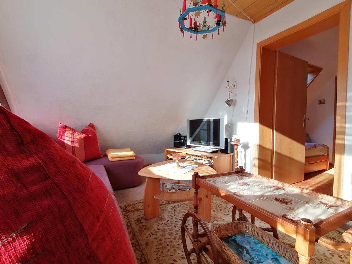 דירות פרייטל Haus Am Waldrand מראה חיצוני תמונה